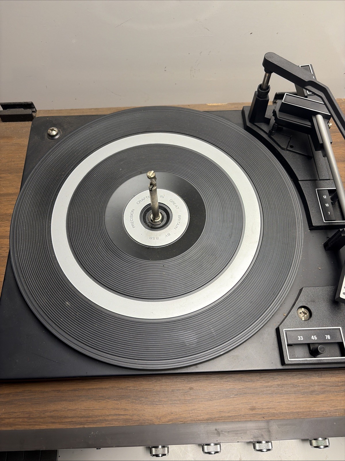 SEARS AM FM Stereo System Electronic Frequency Display Tape Powers On Repair