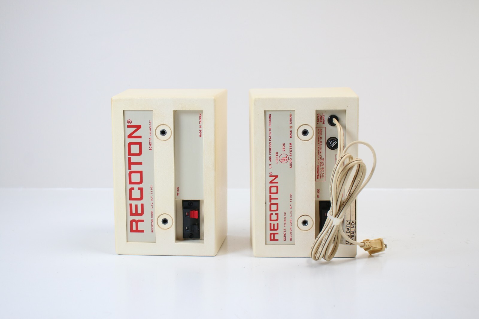 Vintage Recoton Speakers W100 Scholtz Technology