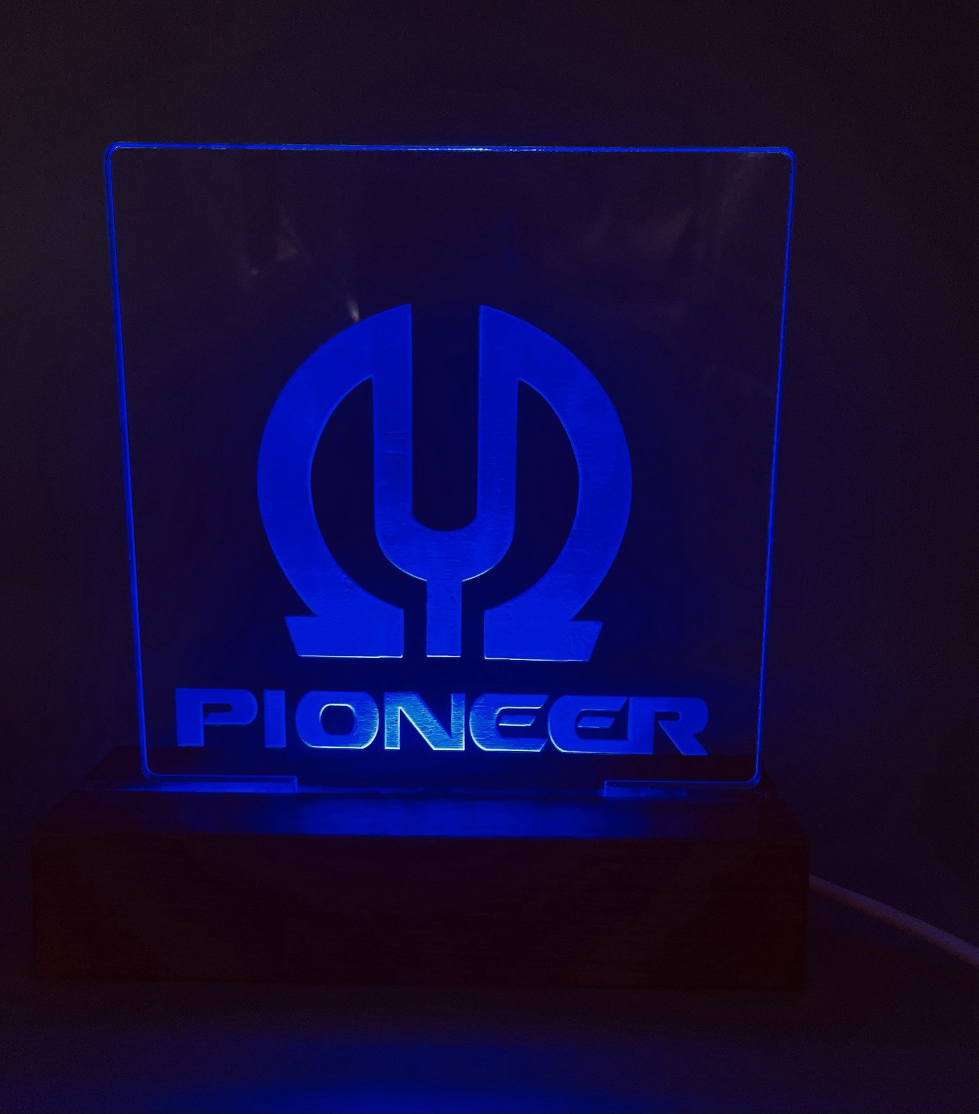 Pioneer SPEC-4 Stereo Power Amplifier Vintage LED Sign
