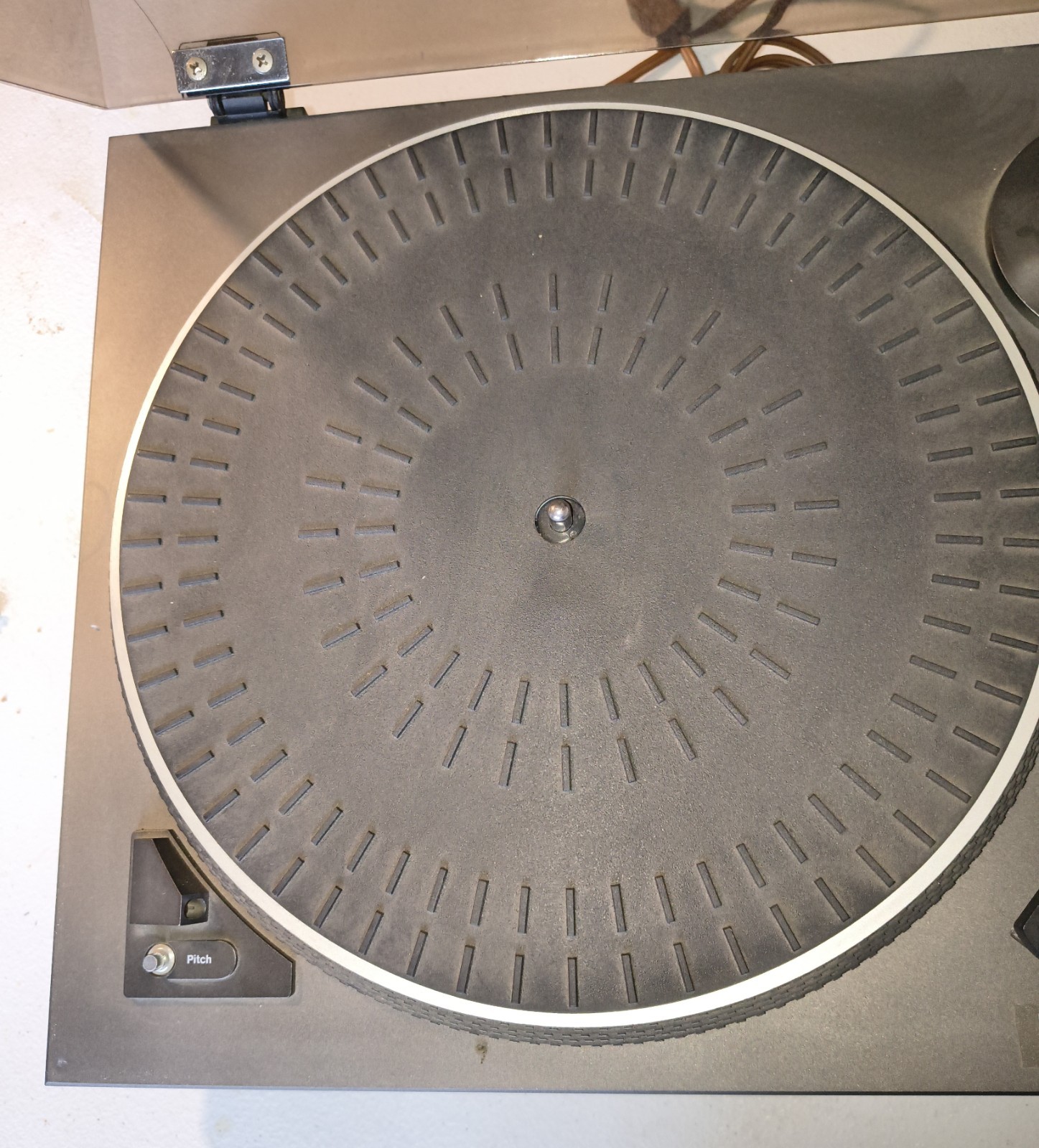 Garrard DD132 Direct Drive Turntable Untested