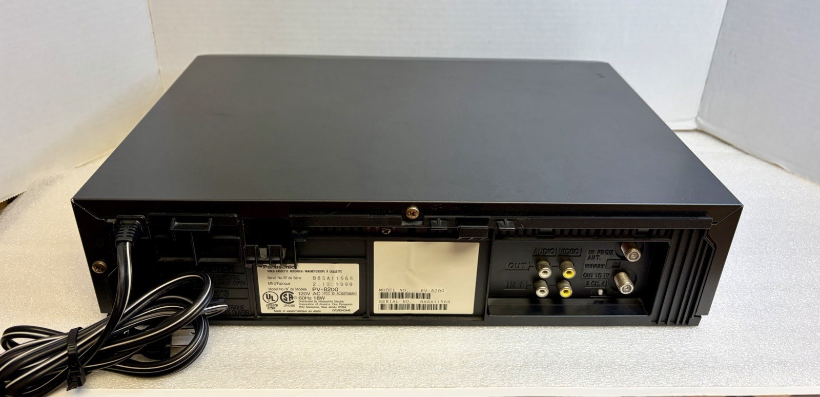 Panasonic PV-8200 Omnivision VCR Blue Line VHS Player. Tested. NO REMOTE.