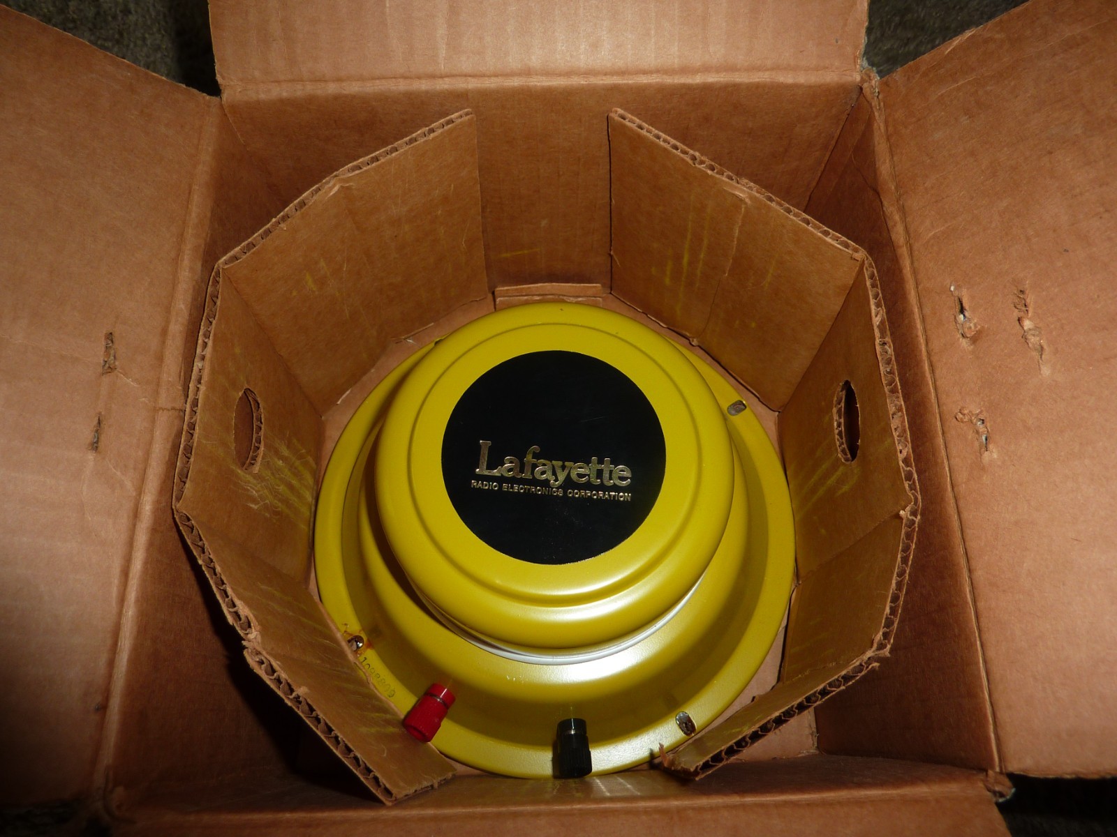 Lafayette 21-47189 Mid-Range Speaker 8 inch 8 Ohms NOS/NIB