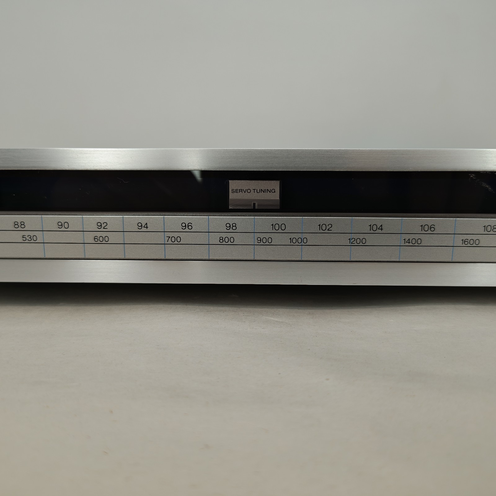 Sony FM Stereo/FM-AM Tuner ST-JX3