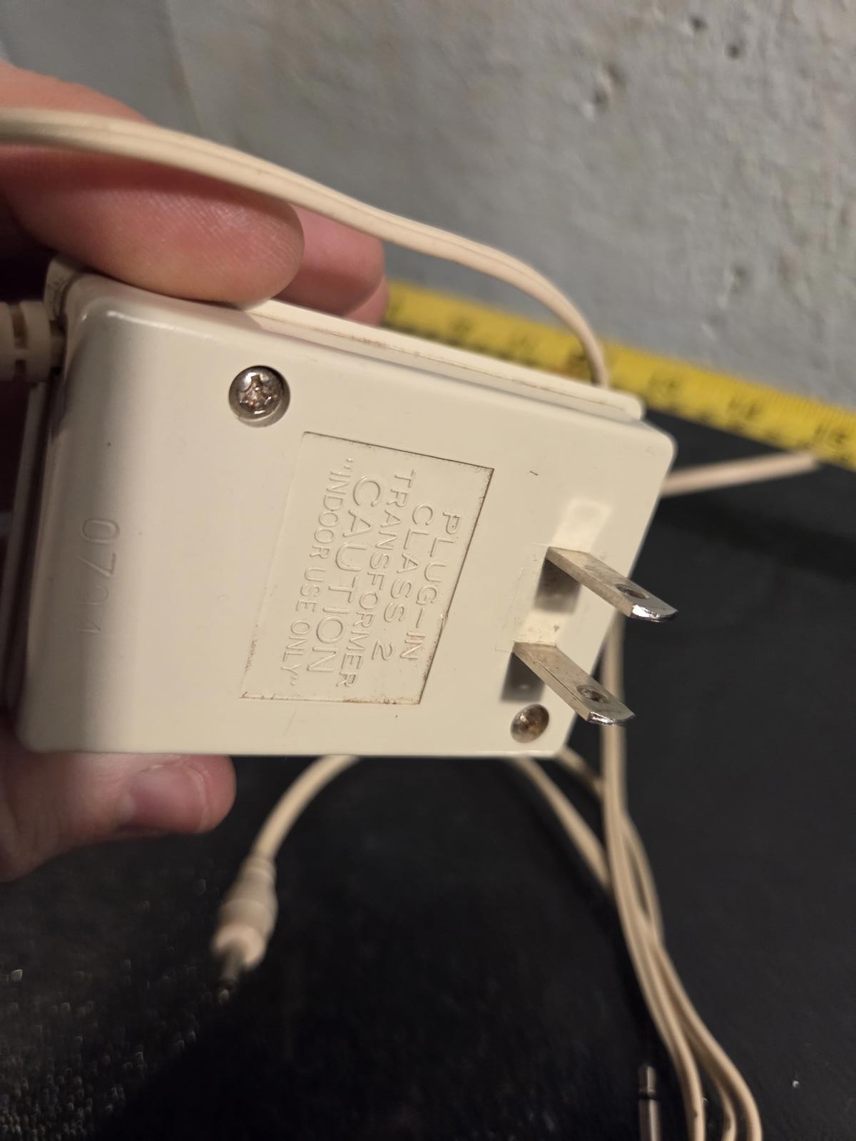Koss MV-90 Universal Multi-Voltage AC Adapter | Vintage – Adjustable Voltage
