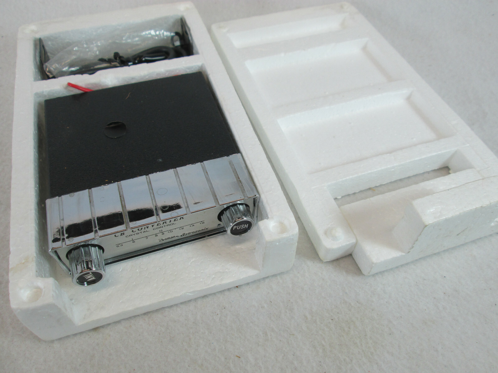Vintage 1970’s Boman Astrosonix AM car radio under dash CB converter CBC-300B