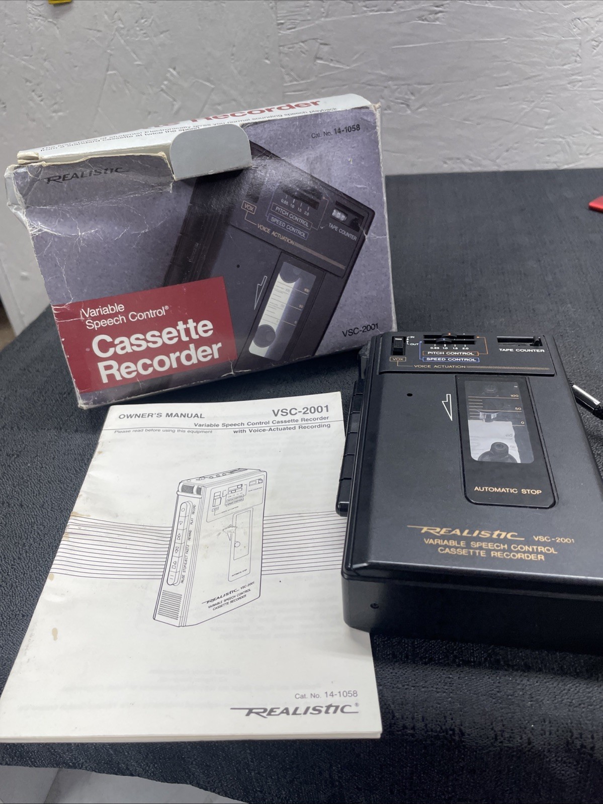 Realistic VSC-2001 Model 14-1058 Cassette Tape Player Recorder Tested Working