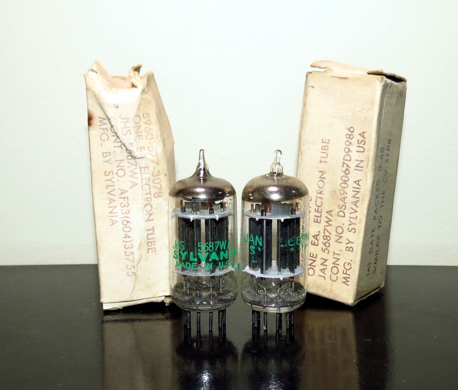 Matched Pair NOS/NIB Sylvania JHS-5687WA/E182CC/7119 tubes – 1962 – Test NOS