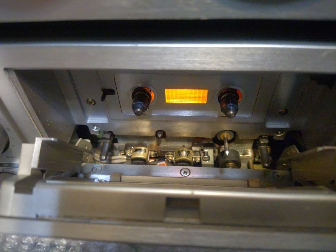 Victor KD-A55 Vintage Cassette Deck Metal Case ANRS Sound Clarity Used