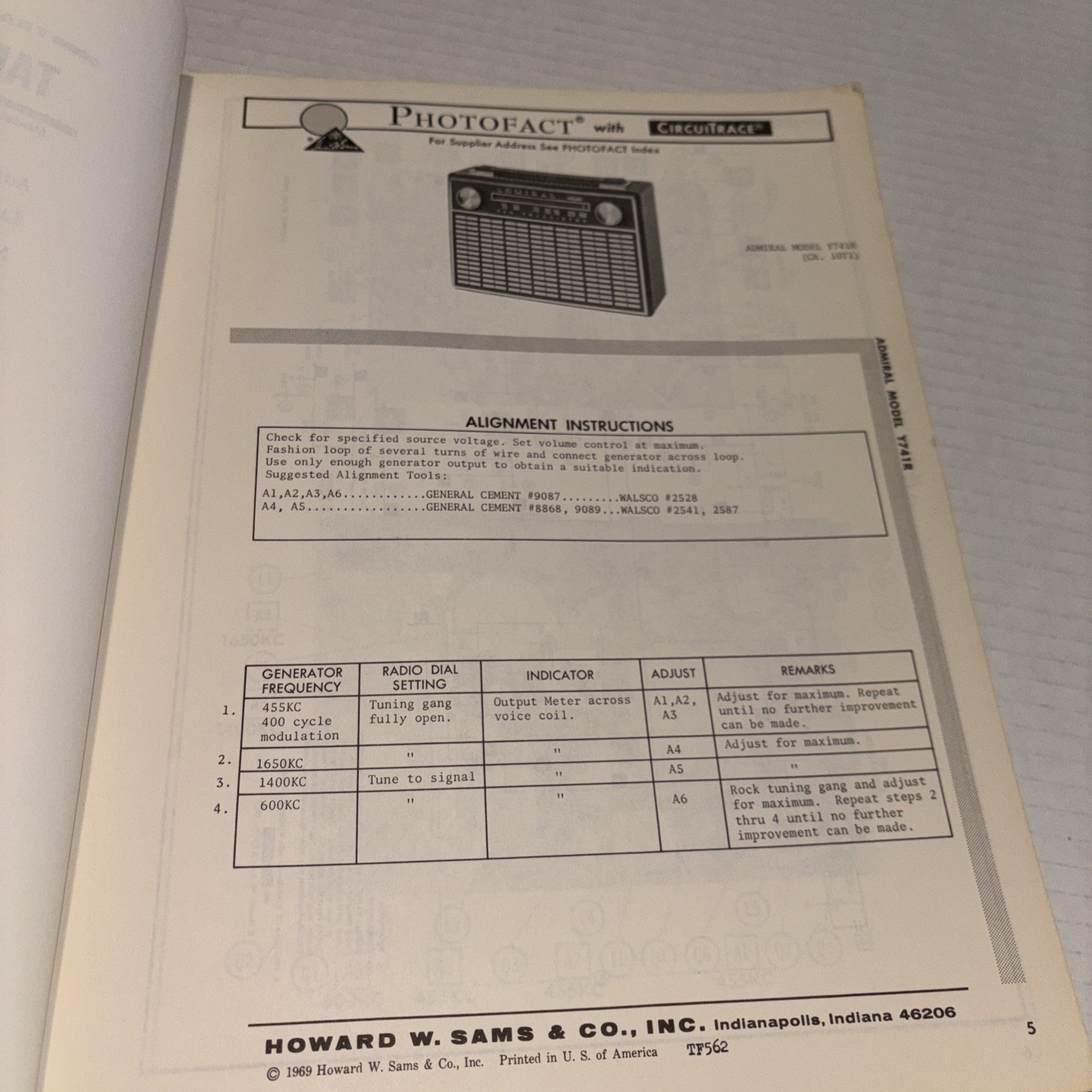 Sams Photofact Transistor Radio Series TSM-103 August 1969