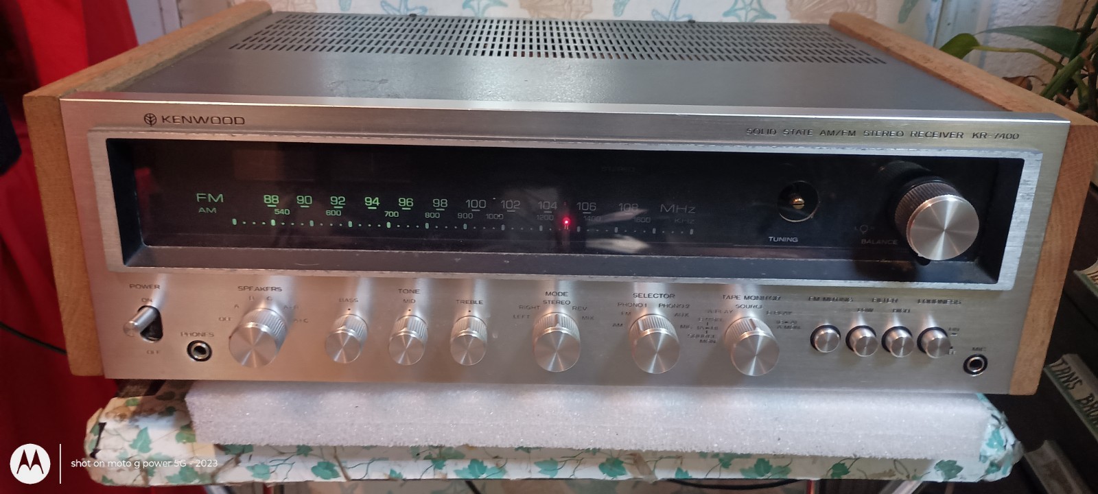 Kenwood KR-7400 Stereo Receiver