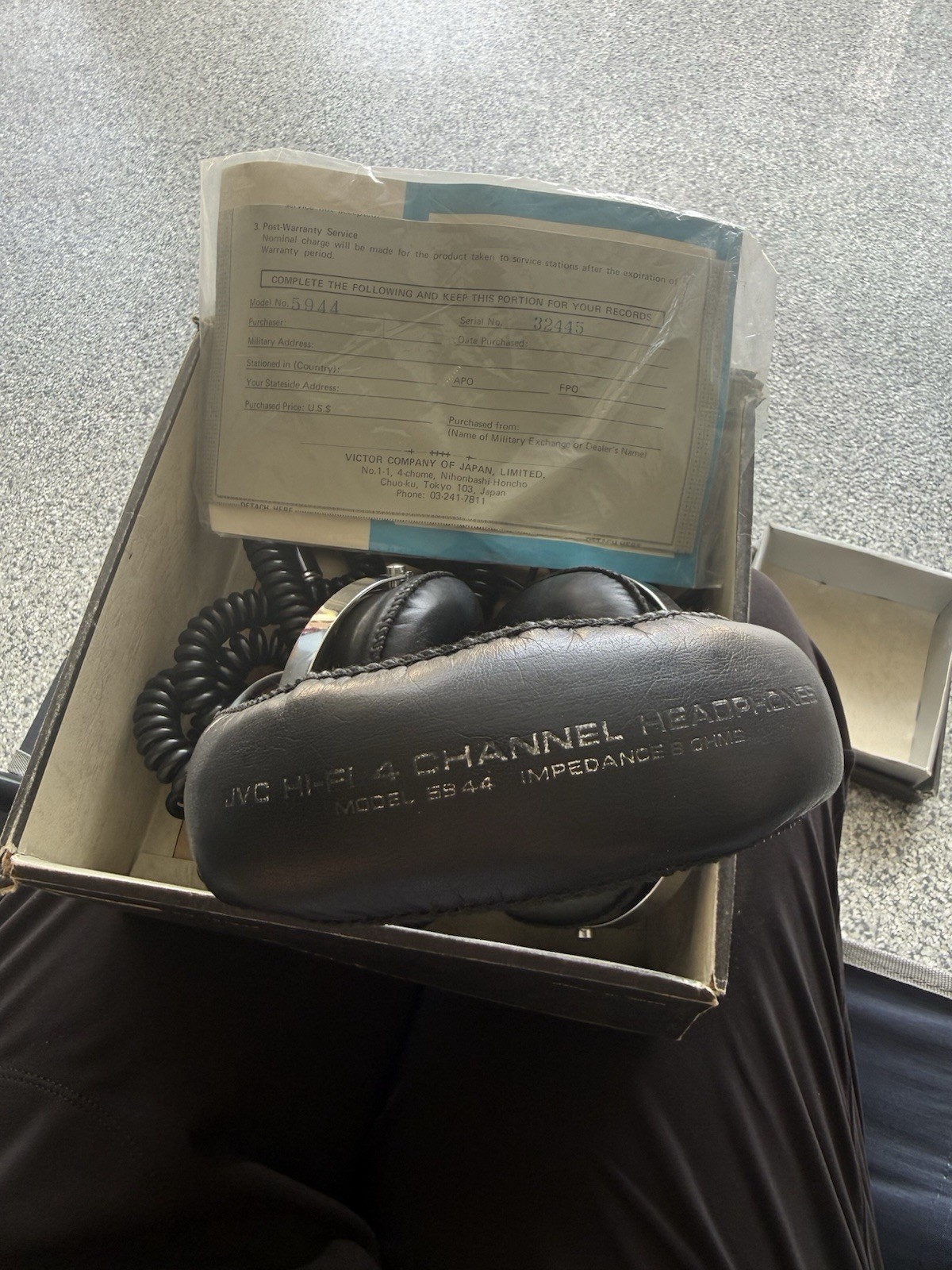 JVC Hi-Fi 4 Channel Headphones Model 5944 Vintage Black Chrome 8 Ohms Wired