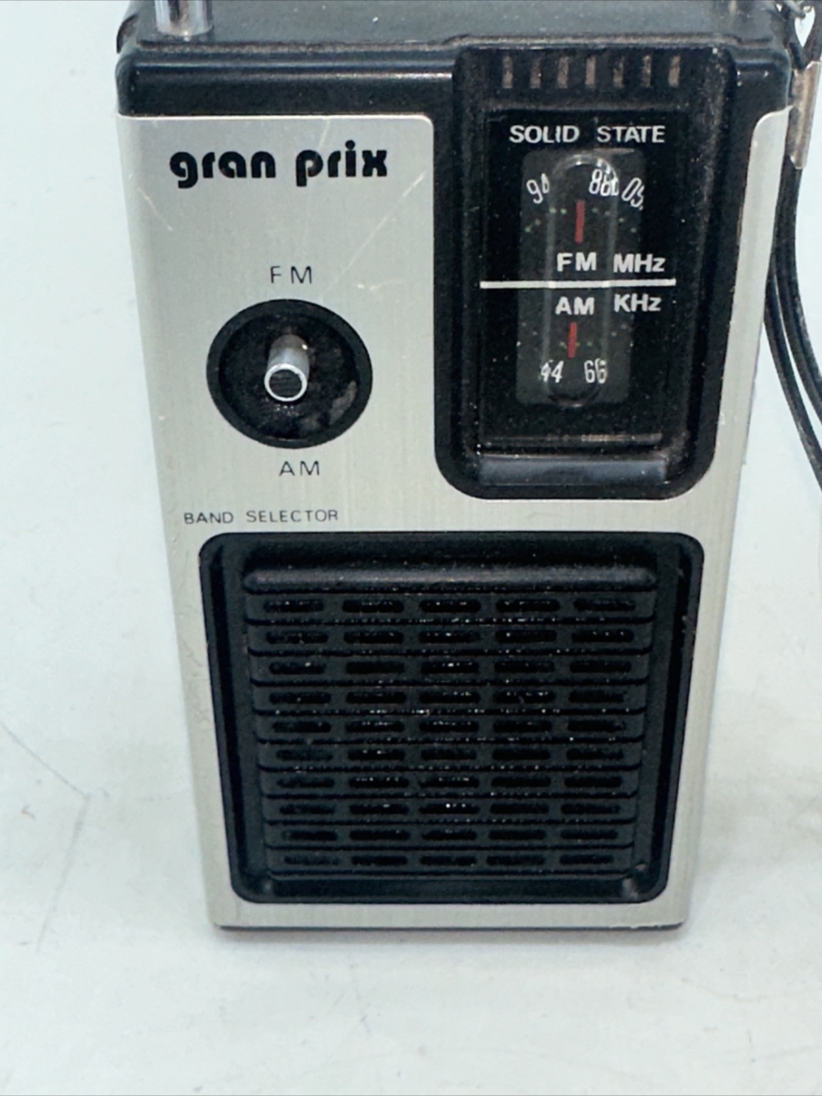 Vintage Gran Prix AM FM Pocket Radio Model PFM-88 – WORKS