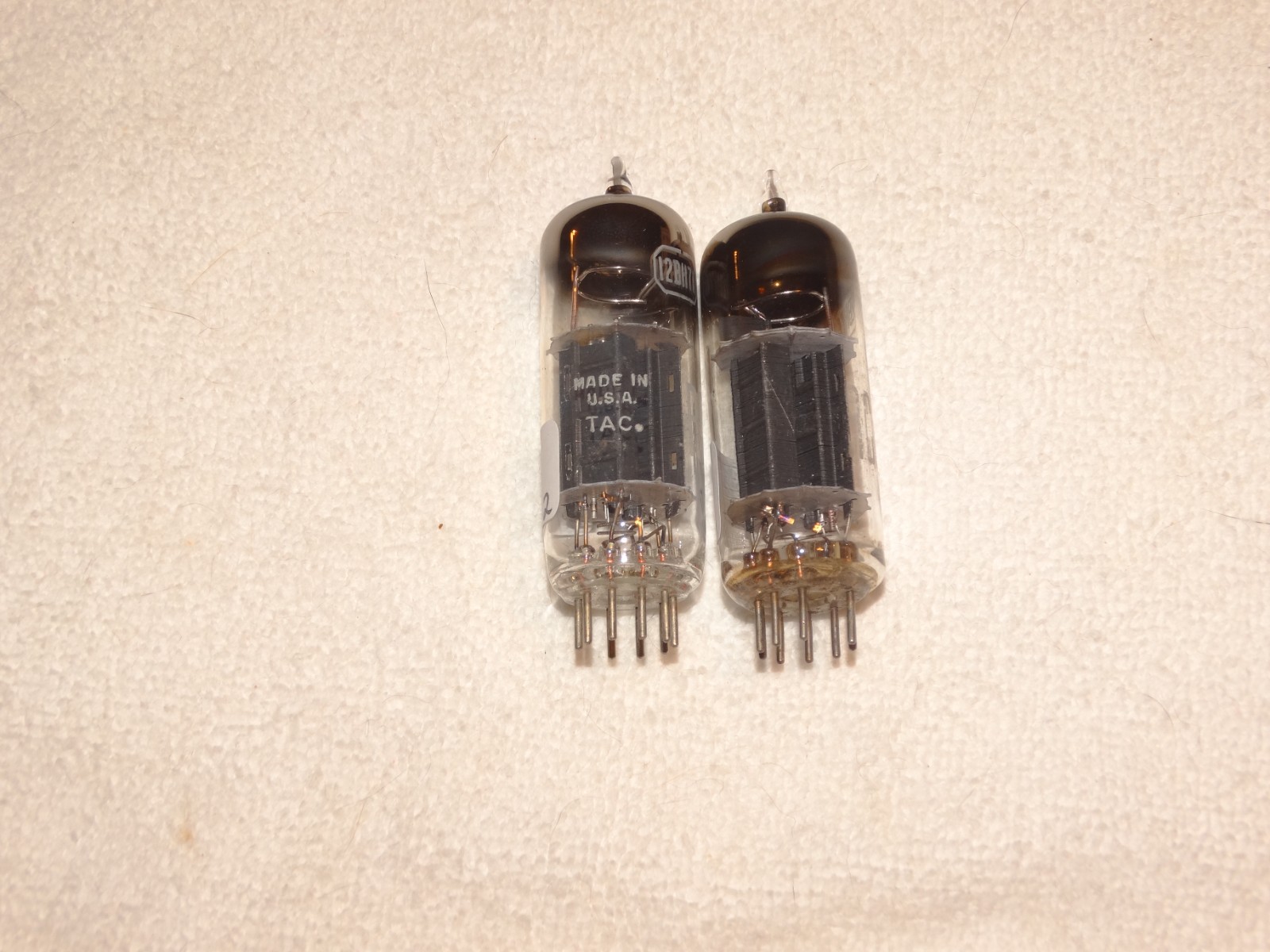 2 x 12BH7A RCA Tubes*Black Plates*Strong Testing*D Getter*Triplett 3444 Test*#6