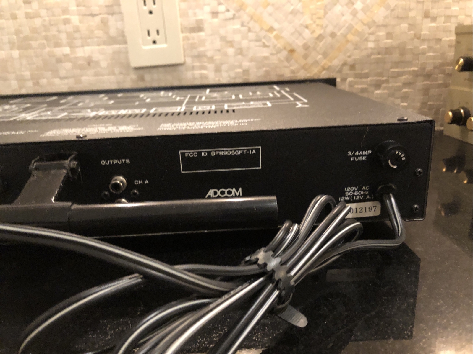Open Box ADCOM GFT-1A Digital AM/FM Stereo Tuner Owner Manual Perfect Condition