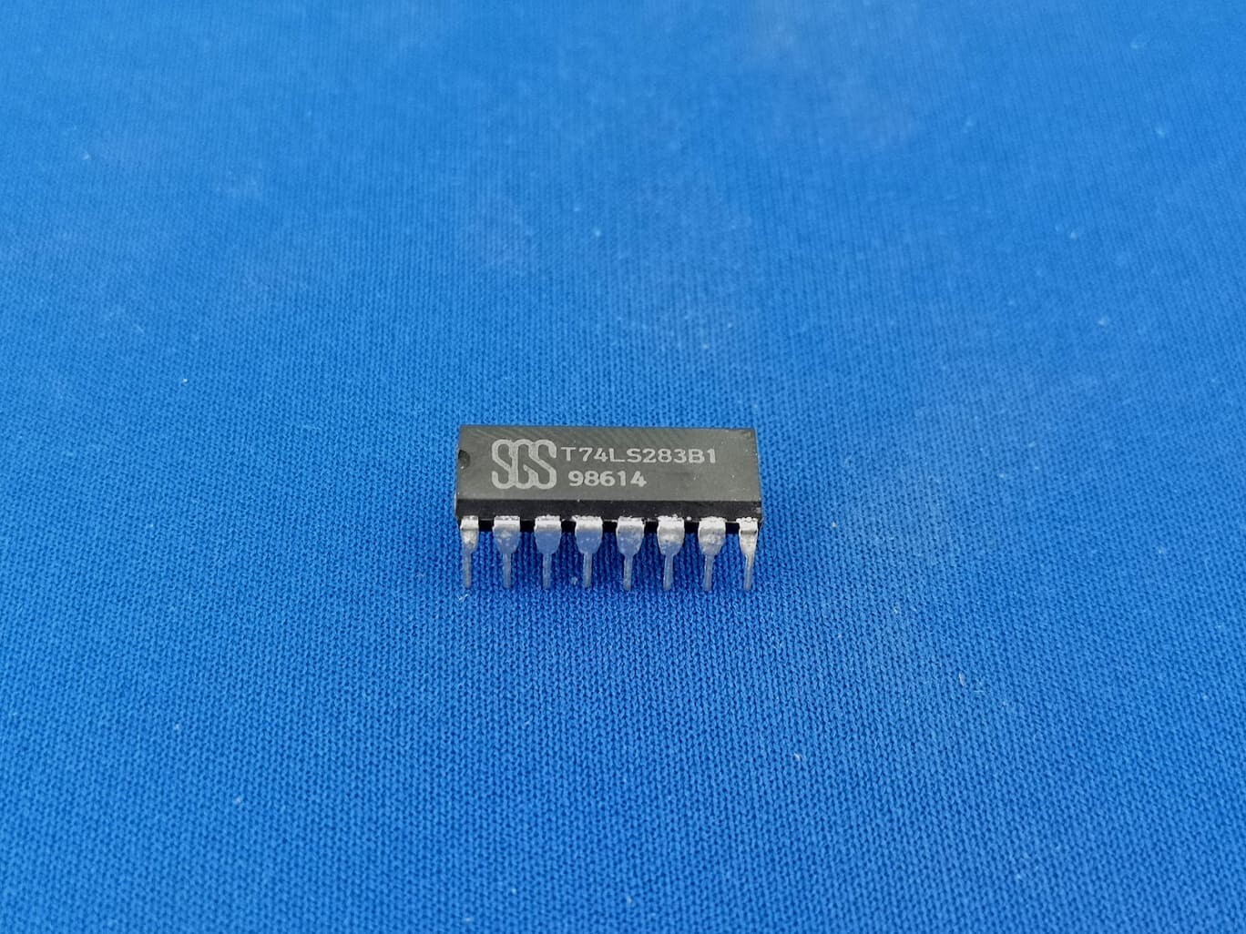 2 x Genuine T74LS283B1 SGS Thomson 4 BIT BINARY FULL ADDERS WITH FAST 74LS283 IC