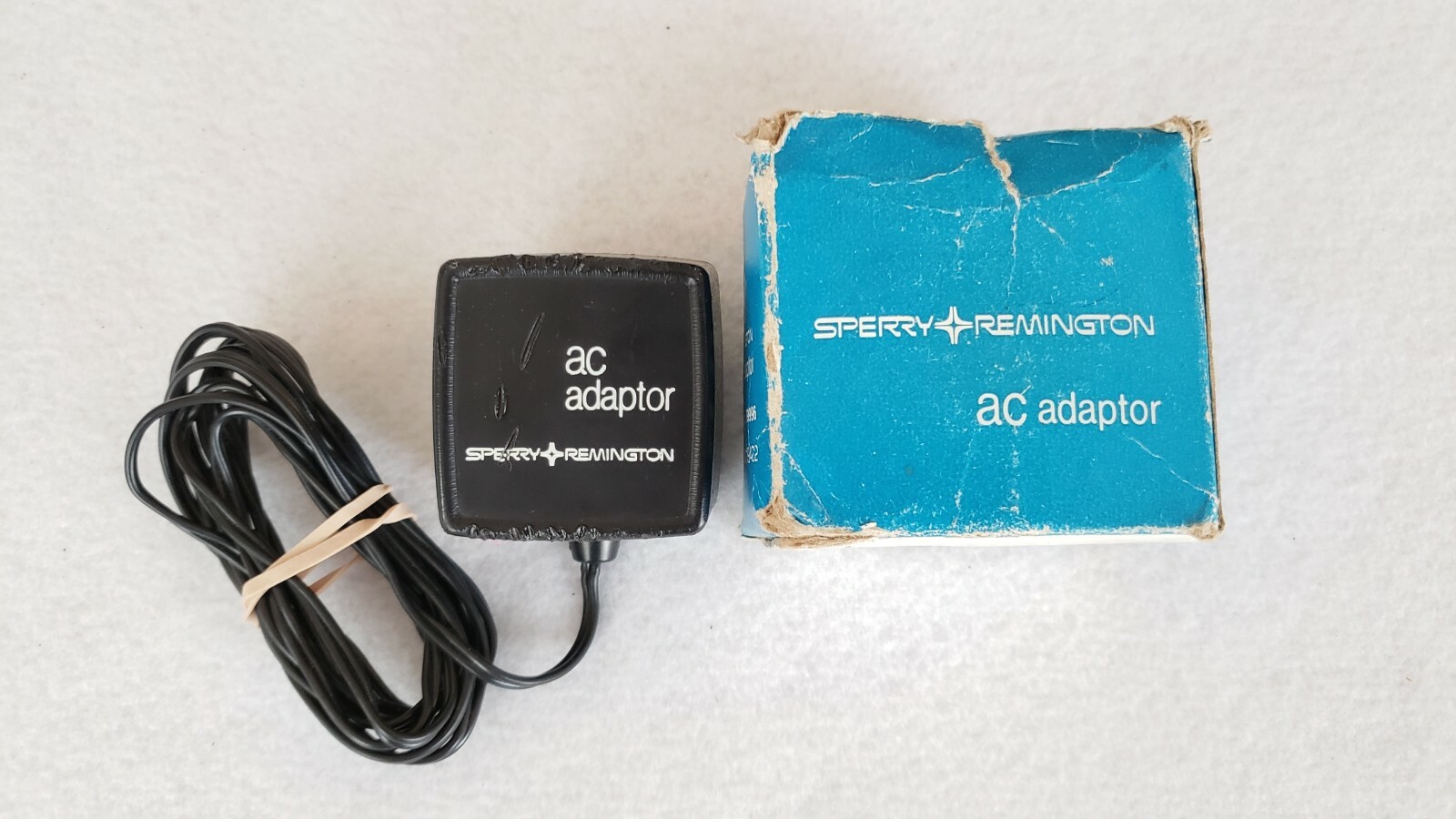 Sperry Remington AC Power Adapter 79996 Output 4.5 VDC 175mA, Input 120V 60Hz 4W