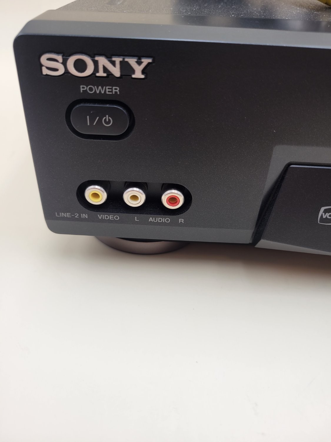 VTG Sony SLV-N71 Video Cassette Recorder Black Plastic Auto Head Cleaner
