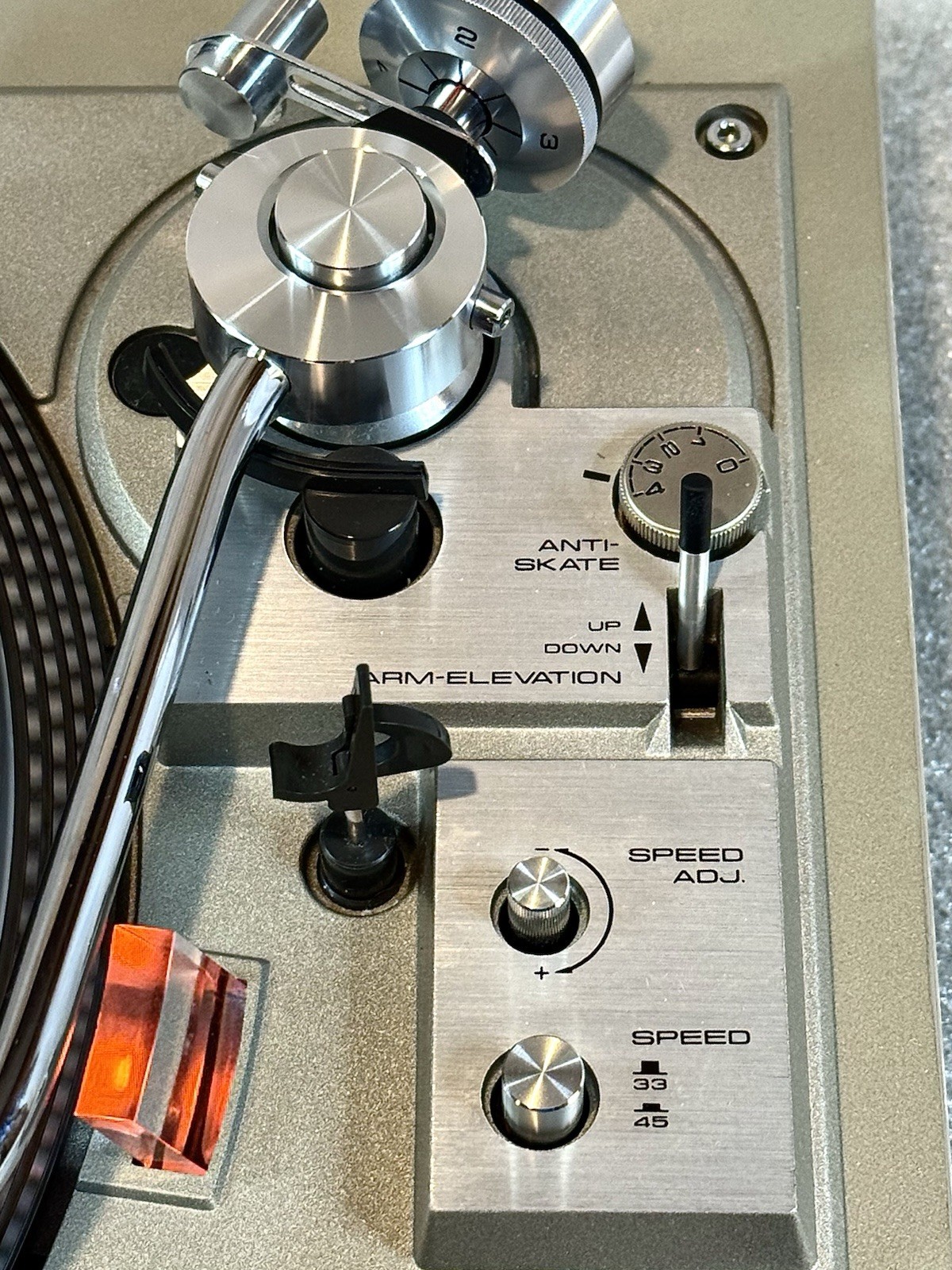 Vintage Pioneer PL-518 Direct Drive Turntable Near Mint Original Box and Packing