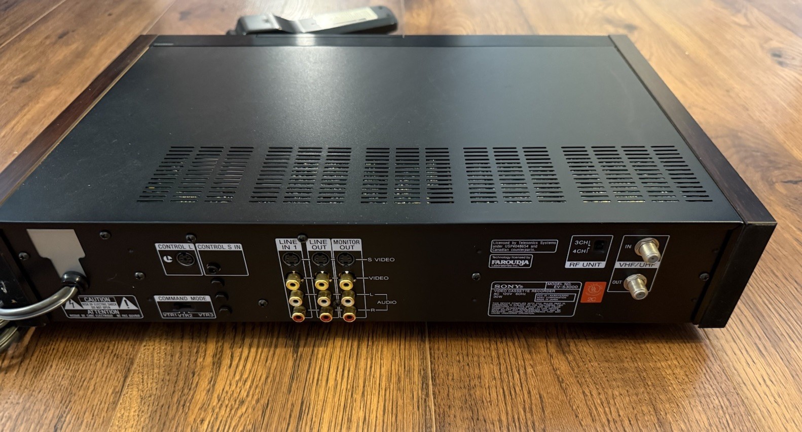Sony EV-S3000 With Remote. Powers ON. As Is. Not Tested.