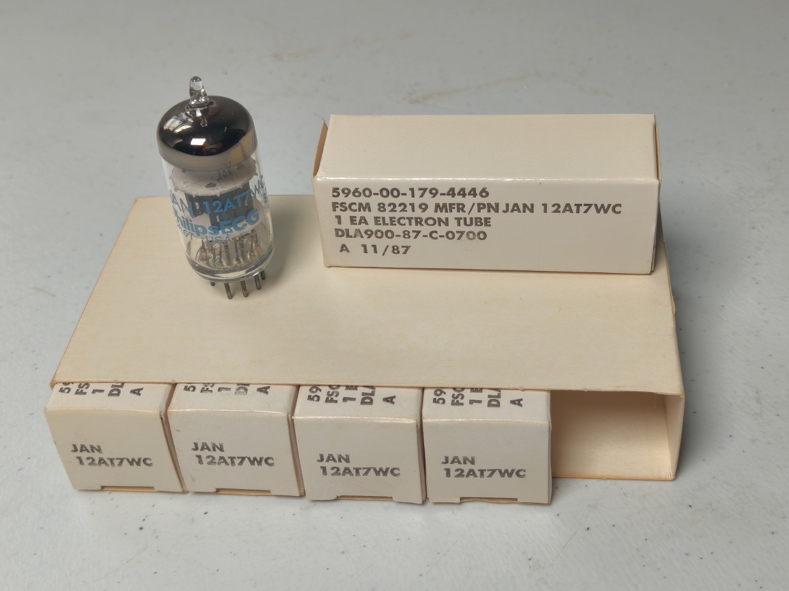 New Old Stock – Philips ECG JAN 12AT7WC Electron Tubes (5 Pack) – Made in USA