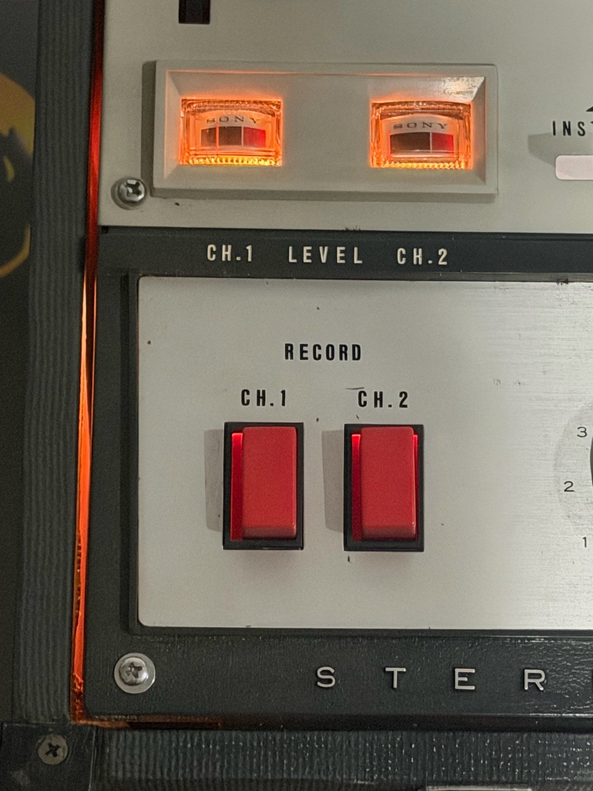 RARE VINTAGE Sony TC-200 Reel-To-Reel Tape Recorder-TESTED