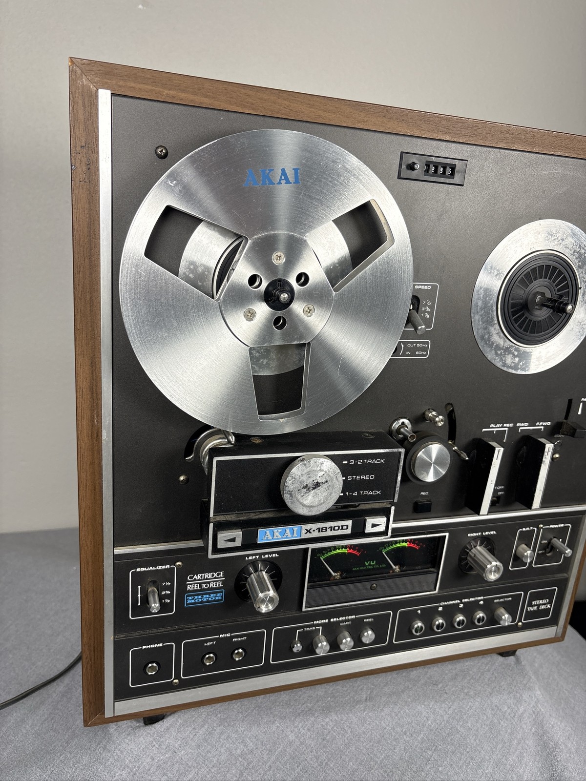 Akai X-1810D Stereo Reel to Reel Tape Recorder Player Deck W/ Original Manual