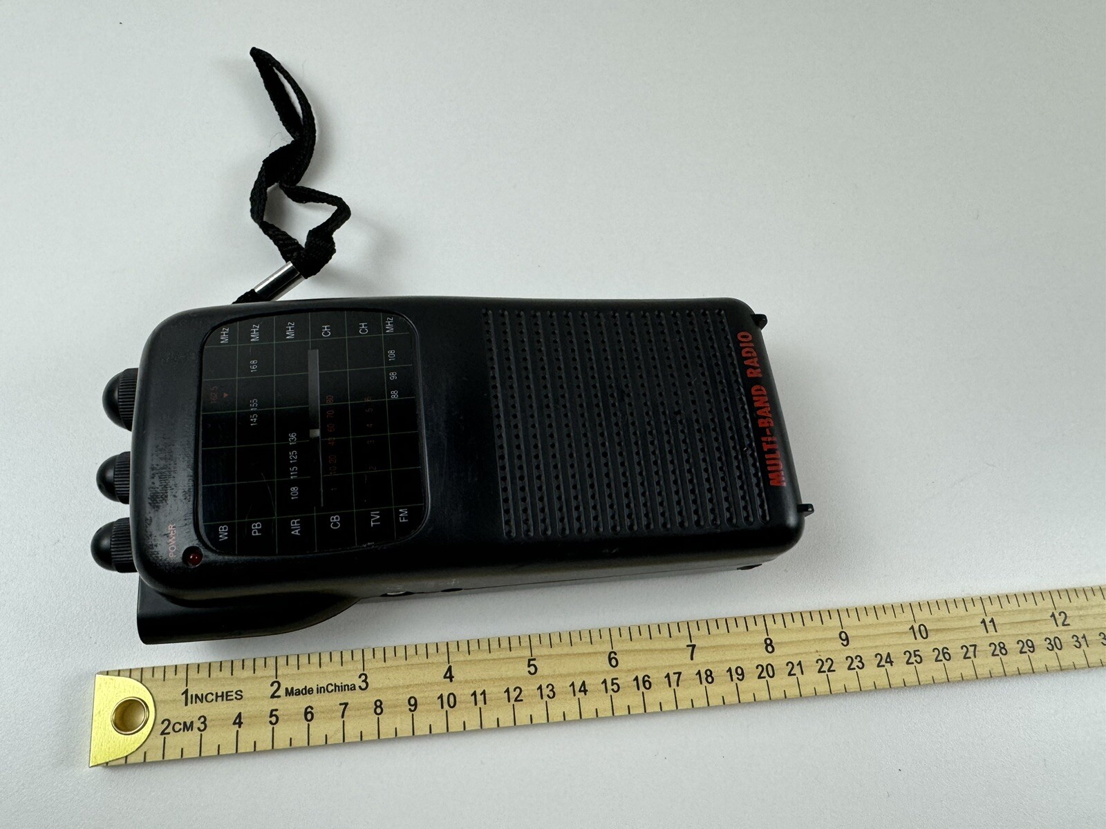 MULTI-BAND RADIO RECEIVER WB PB AIR CB TV1 FM *read
