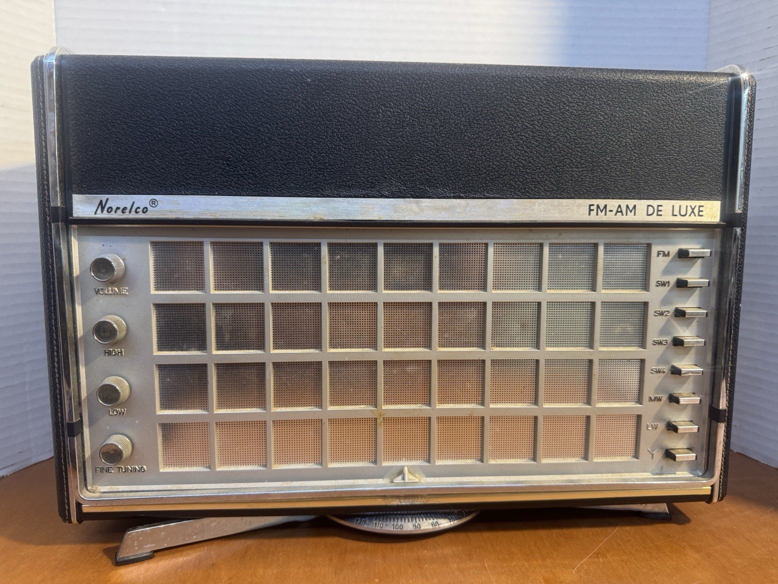 Radio Philips Antoinette Transworld de Luxe 22RL798 James Bond Radio