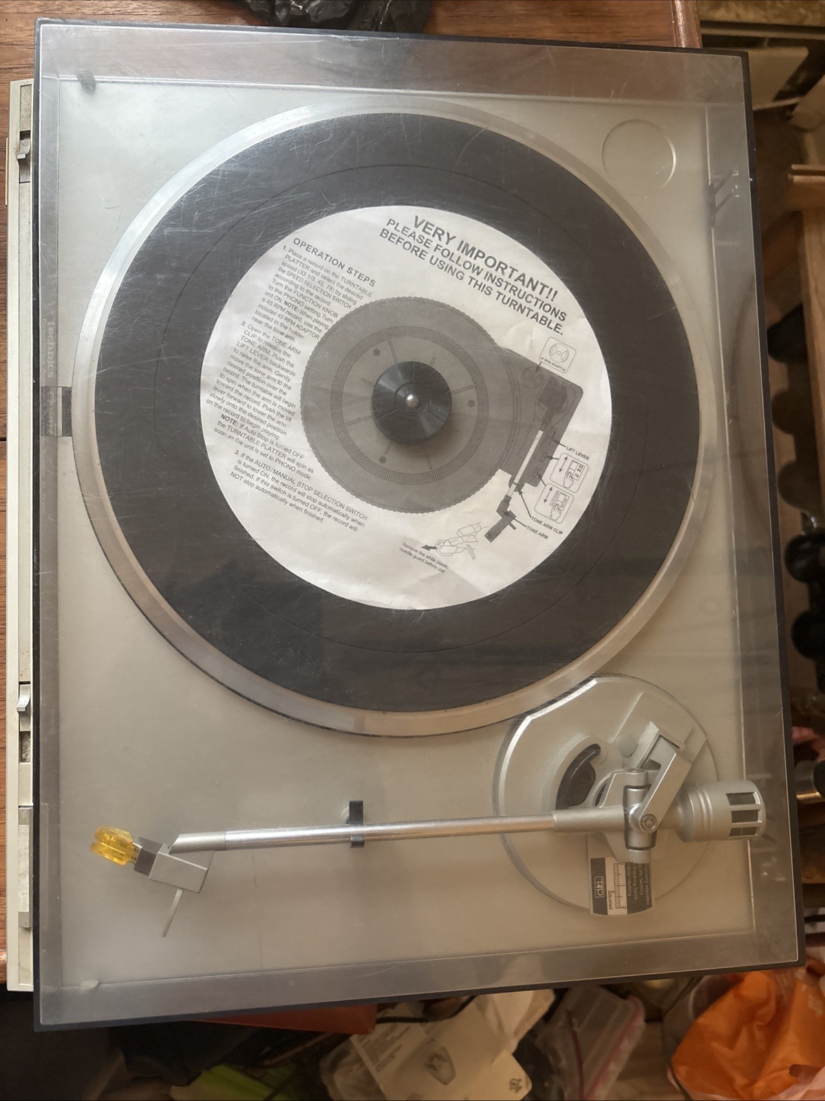 Vintage Technics SL-Q200 Quartz Direct Drive Automatic Turntable System Model