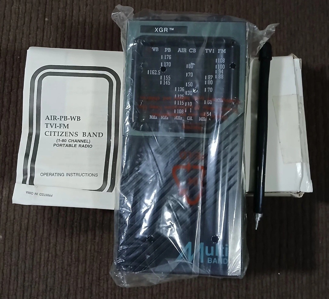 ​VINTAGE XGR Multi-Band Radio – NEW OLD STOCK – Air/PB/WB/CB/FM – MINT