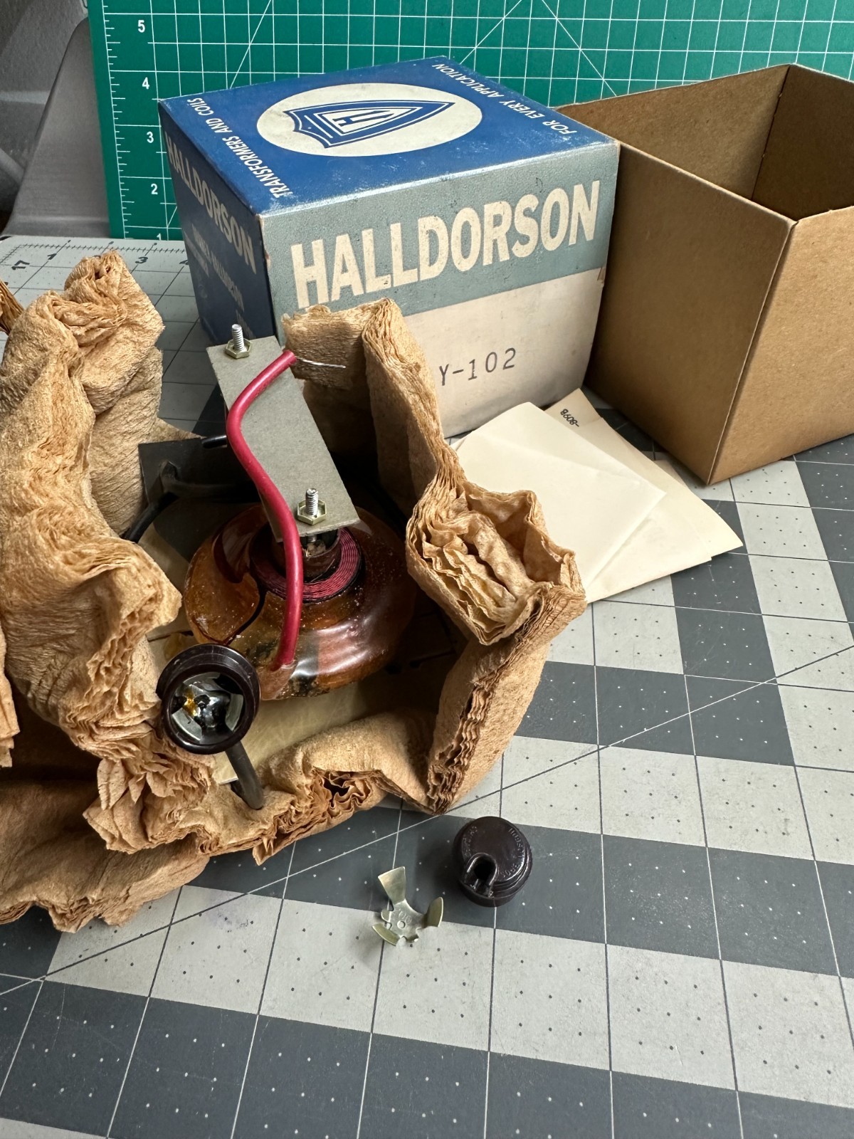 NOS VINTAGE Halldorson Fly-102 Power Horizontal Output Transformer RTO-151 GE