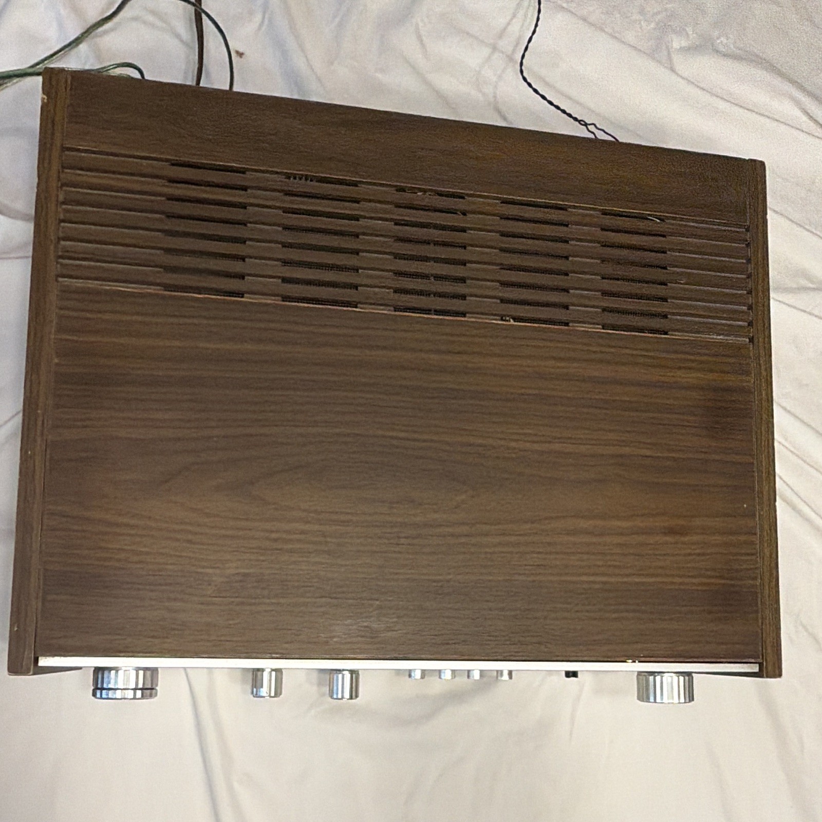 Sony STR-7015 Vintage FM Stereo FM-AM Receiver w/ Wood Case Cabinet