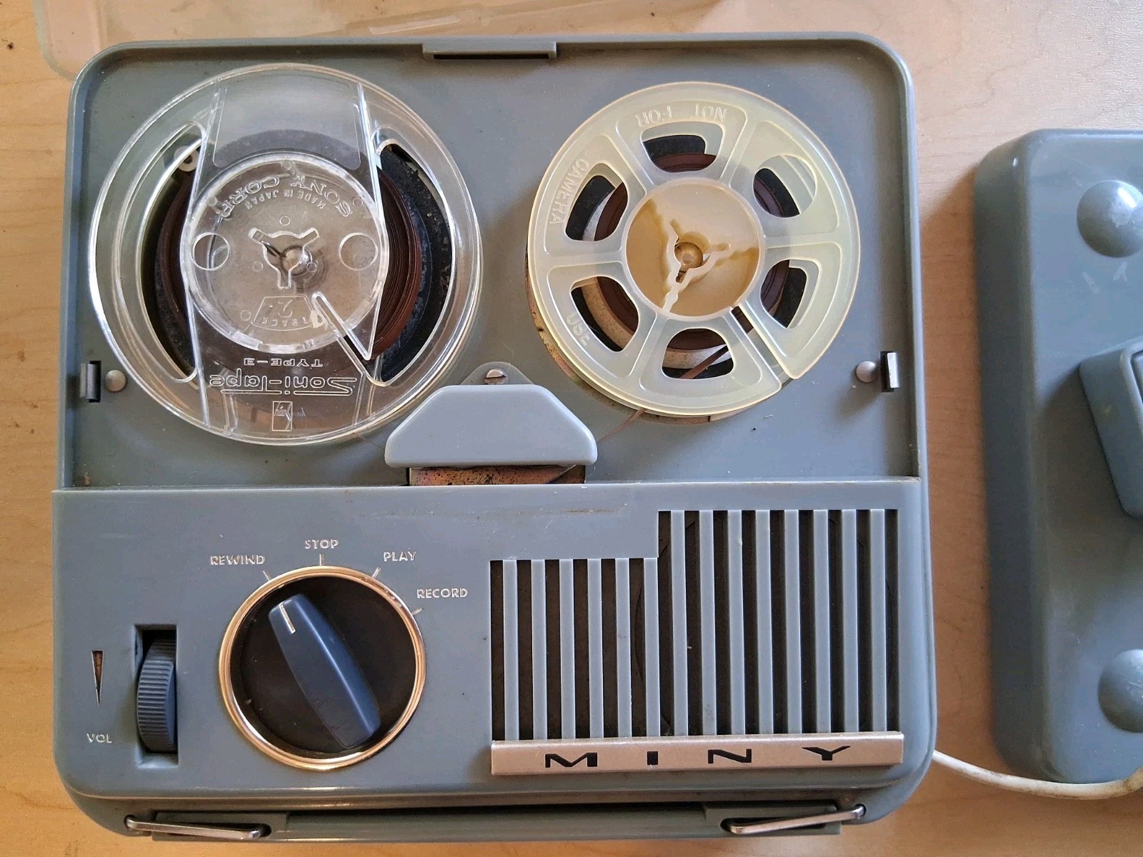 MINY O.M.G.S. Transistor Tape Recorder For Parts Or Restoration