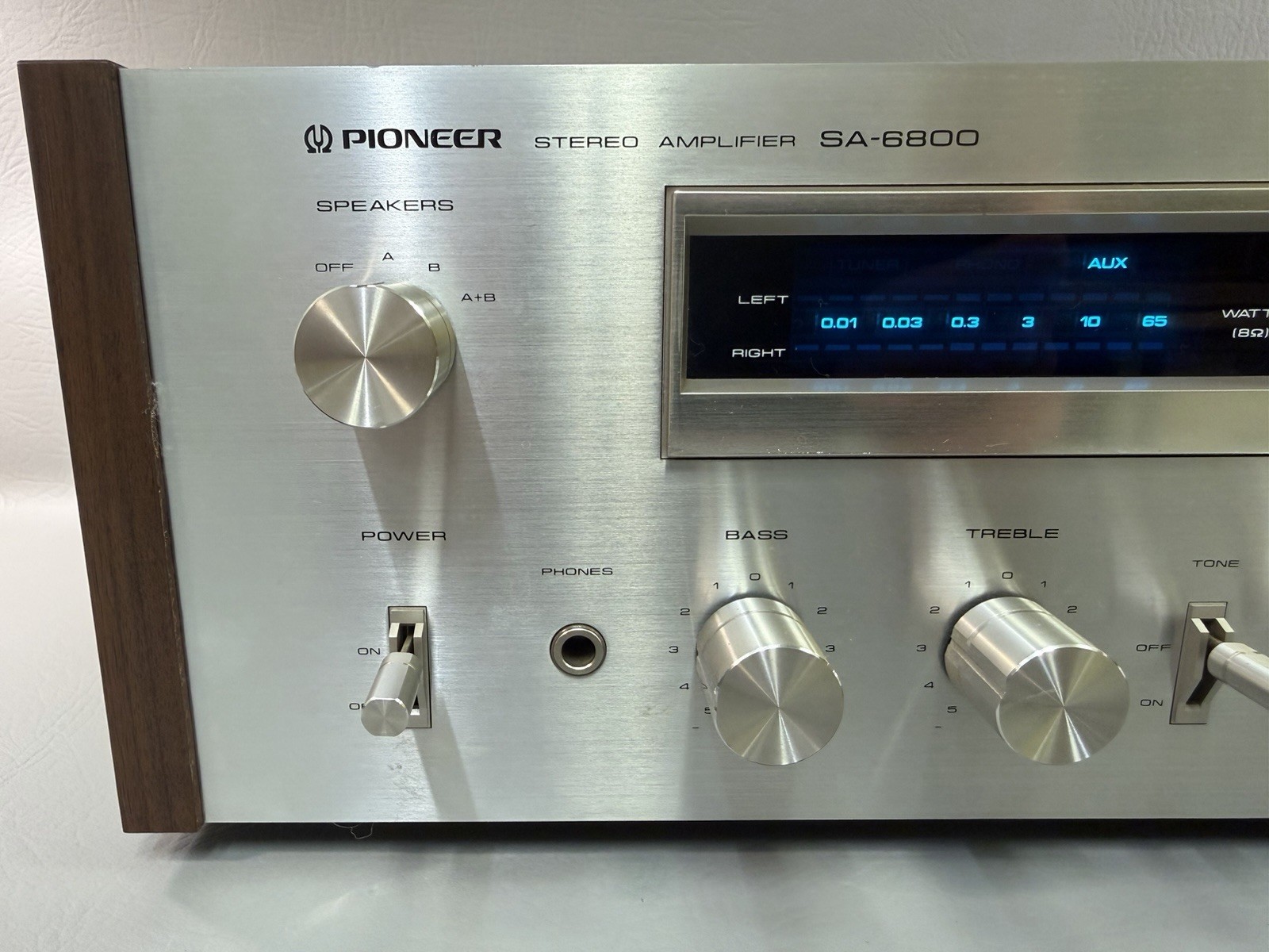 PIONEER SA-6800 STEREO AMPLIFIER WORKS CLEAN NICE Look !!