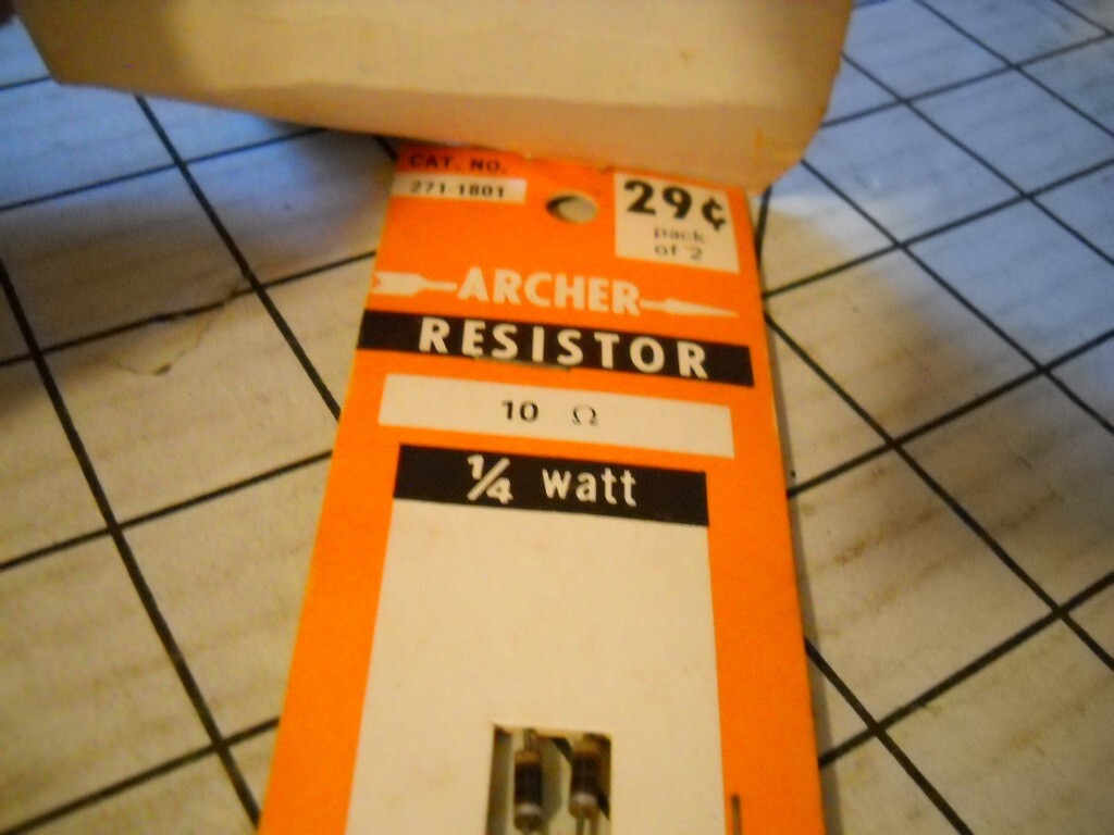 Archer 272-1040 Electrolytic Capacitors & 271-1801 Resistors. NOS