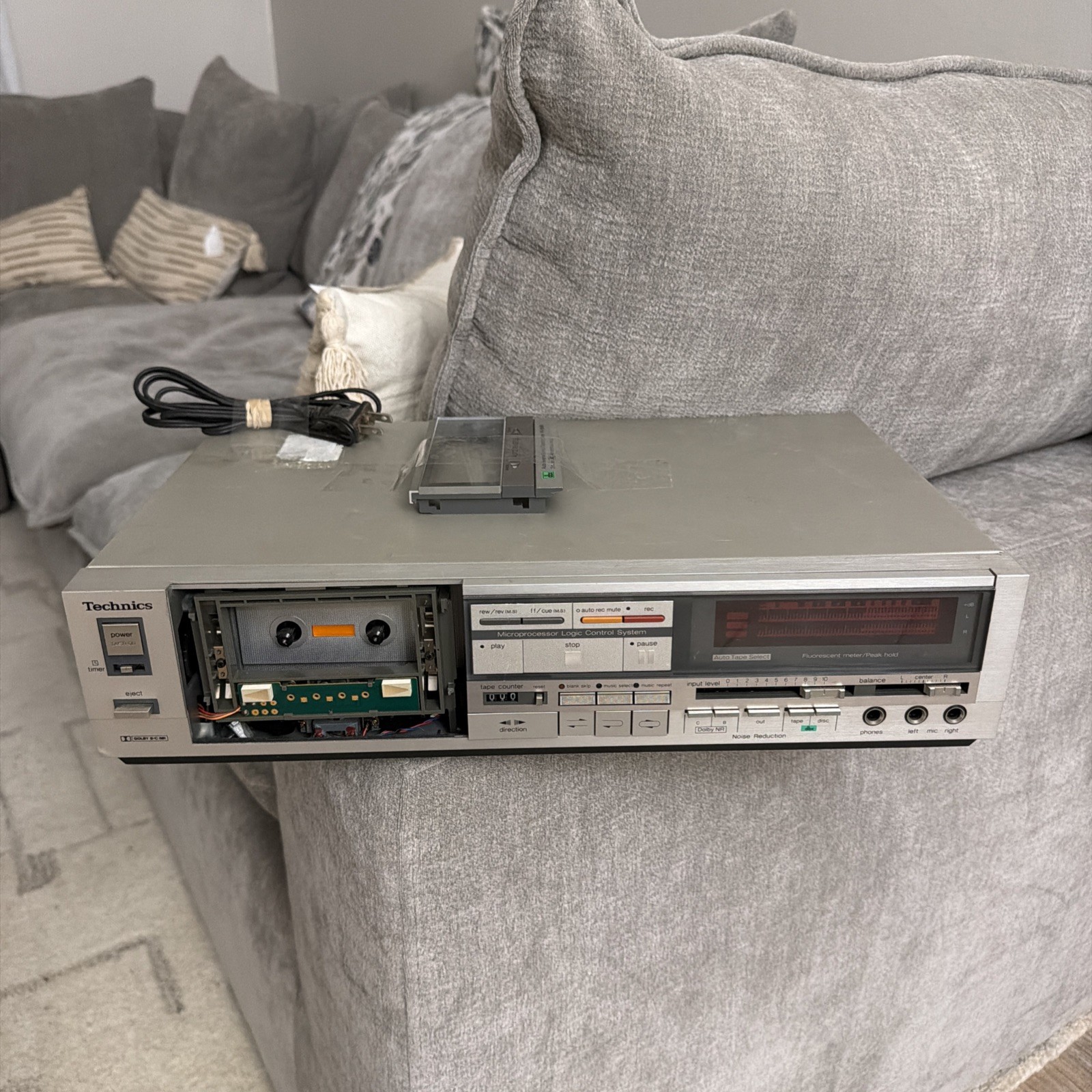 TECHNICS RS-B68R TAPE DECK As Is!! UNTESTED!!
