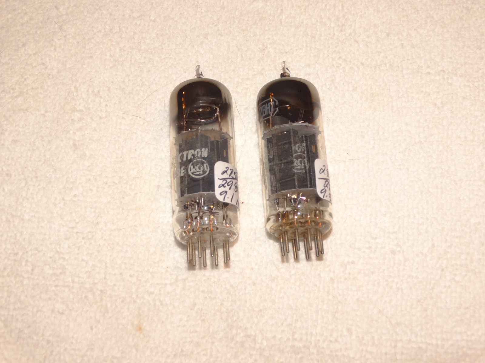 2 x 12BH7A RCA Tubes*Black Plates*Strong Testing*D Getter*Triplett 3444 Test*#6