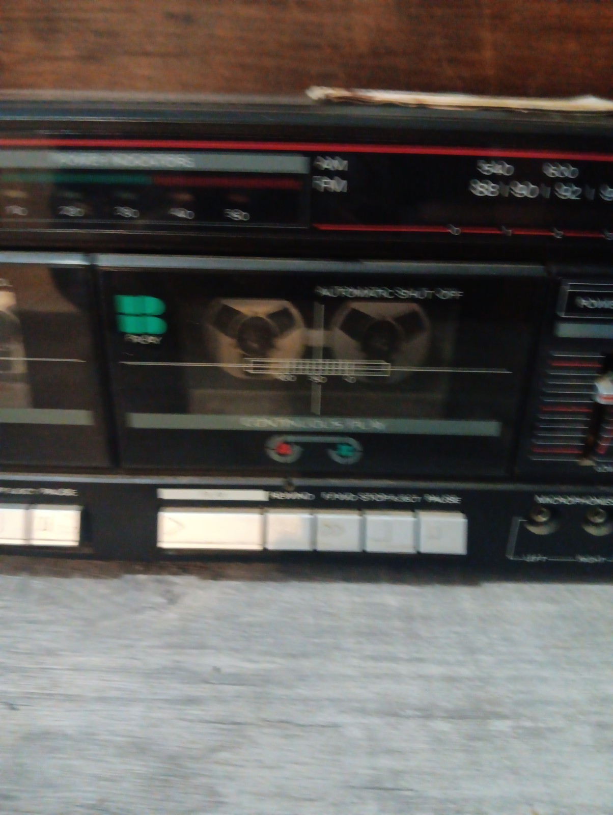 Magnavox MX 1800BK Black Integrated Compact Stereo System Record Player