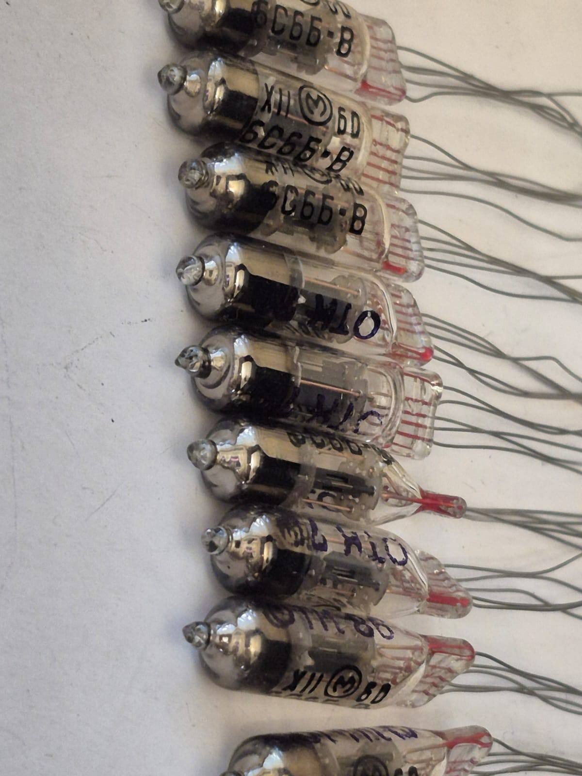 Lot of 34 6S6B-V Triode Miniature Tube MELZ SAME DATE 03/1961 NEW