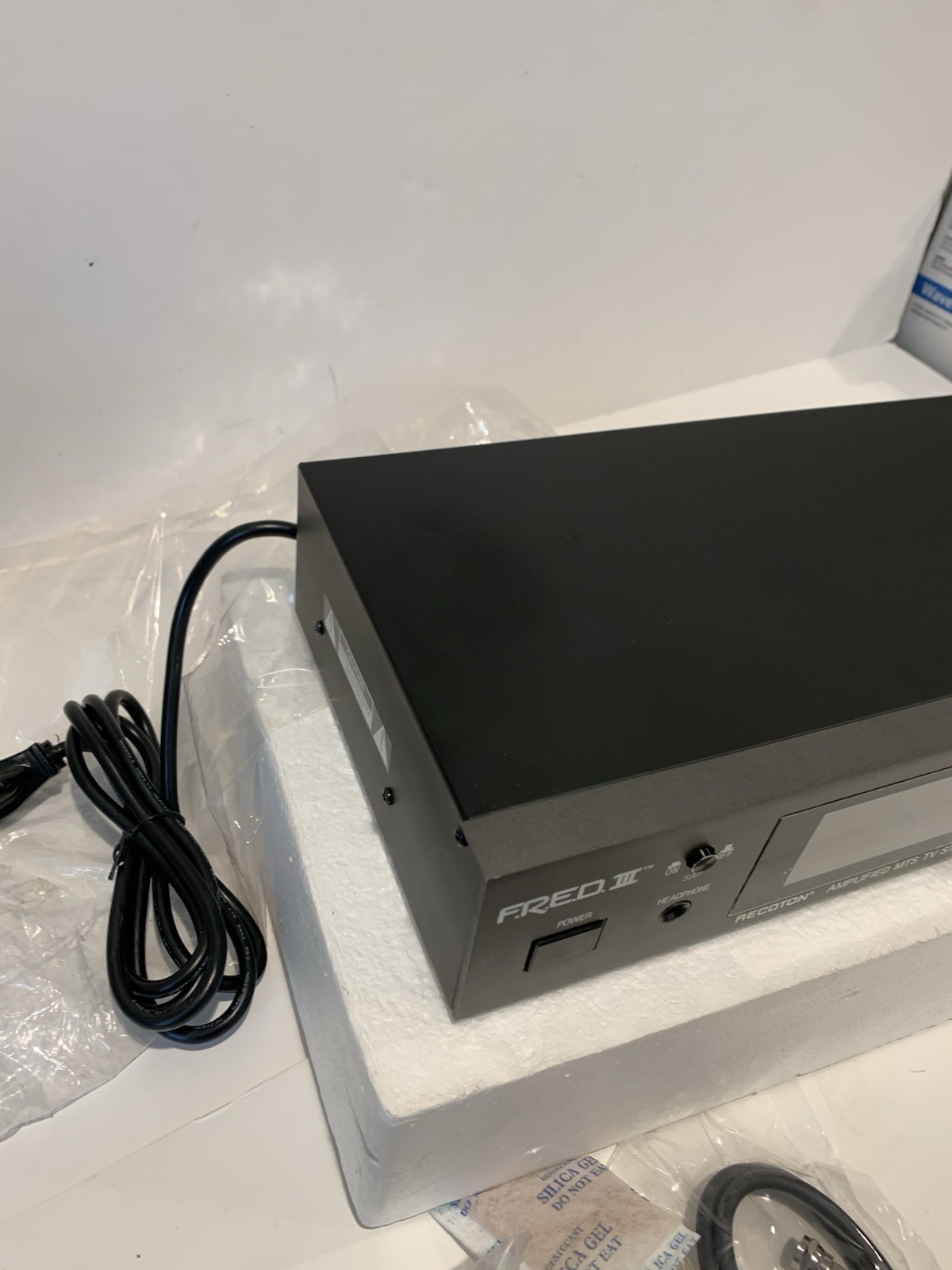 F.R.E.D III Recoton DBX Amplified MTS Decoder Stereo Amp V624 Rare New 🔥