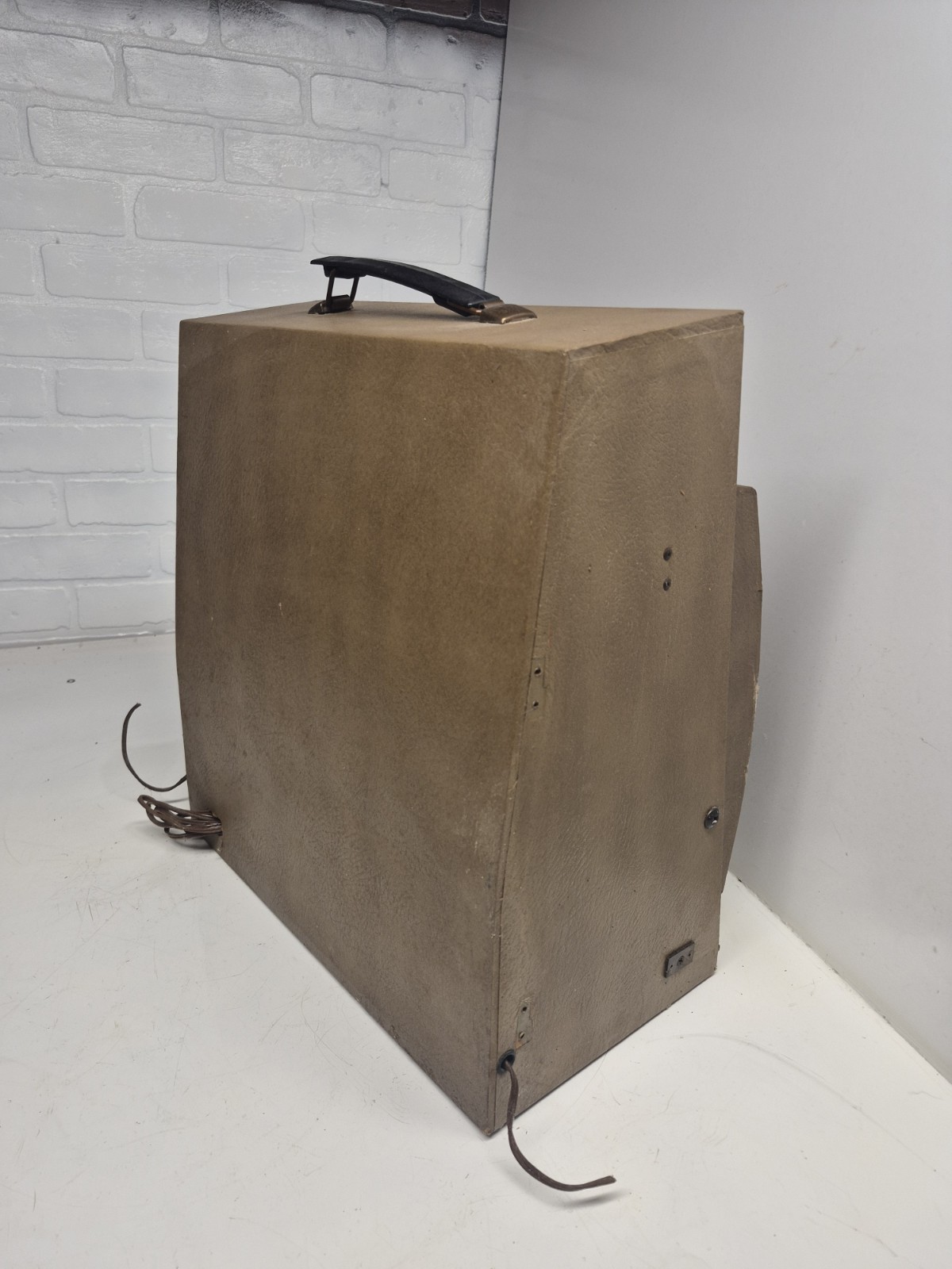 Sears Silvertone Model 8274 Suitcase Record Player Shell