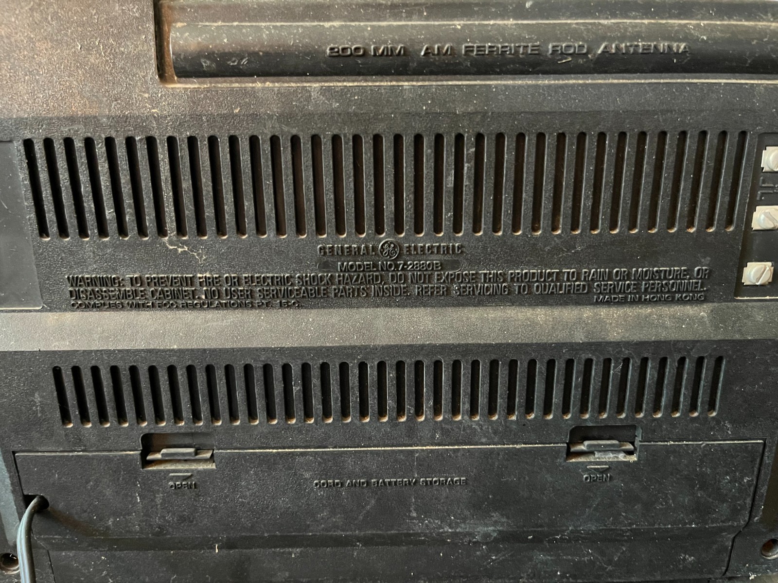 Vintage GE General Electric 7-2880B AM/FM Portable Radio Tested Working
