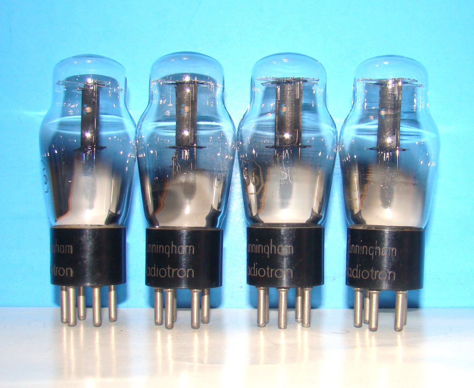 No type 56 RCA radio audio amplifier electron vacuum 4 tubes valves ST 256 56