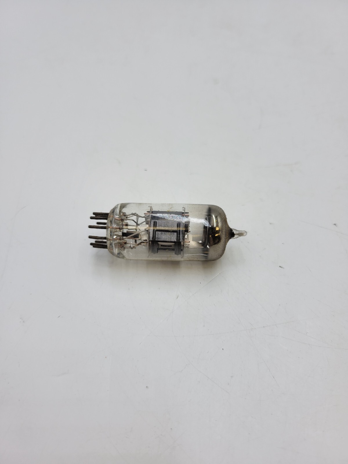 Westinghouse 5AN8 Reliatron Electron Tube Plug-In 9 Pin Cylindrical Glass Body