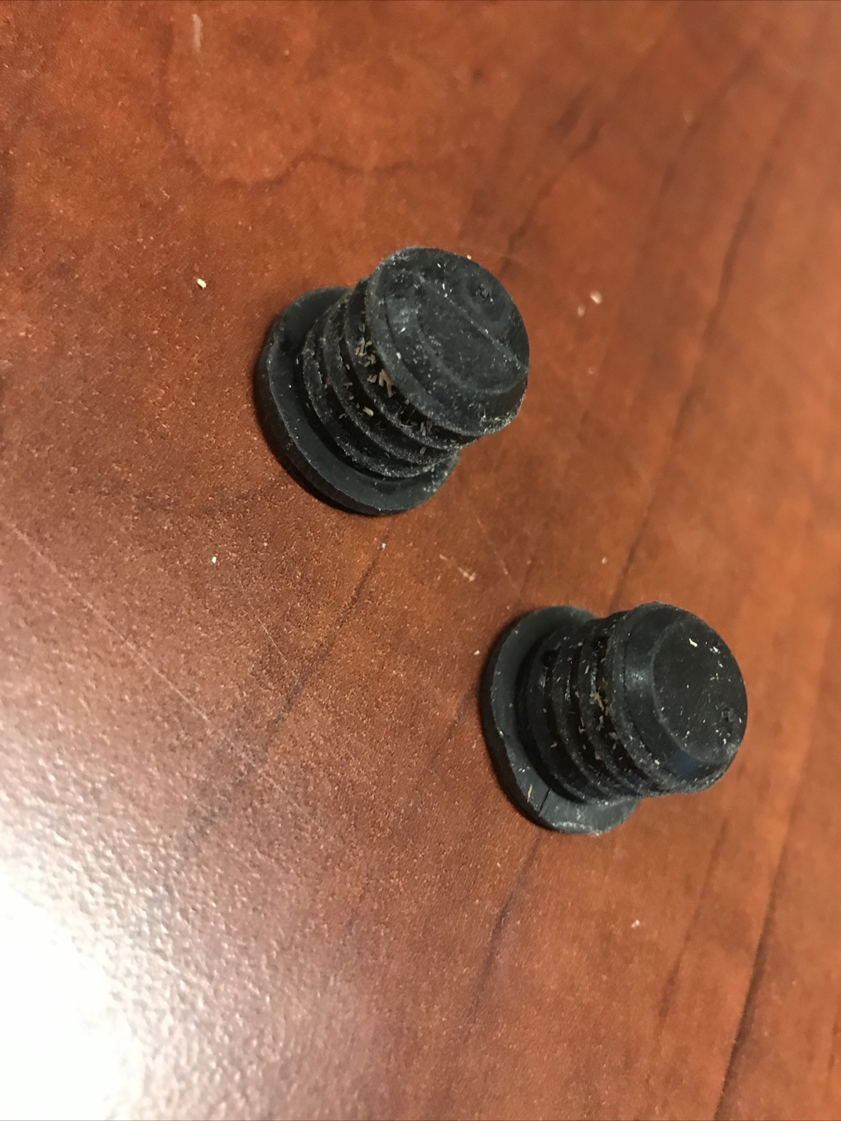 Genuine 2x Soft Rubber Holders For Pioneer 3-Way Speaker System CS-G403