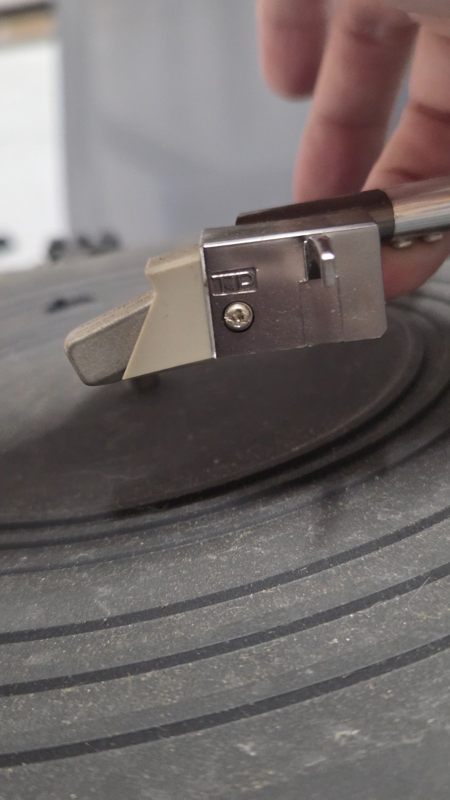 Technics SL-QD33R Quartz Direct Drive Turntable System UNTESTED no power cord