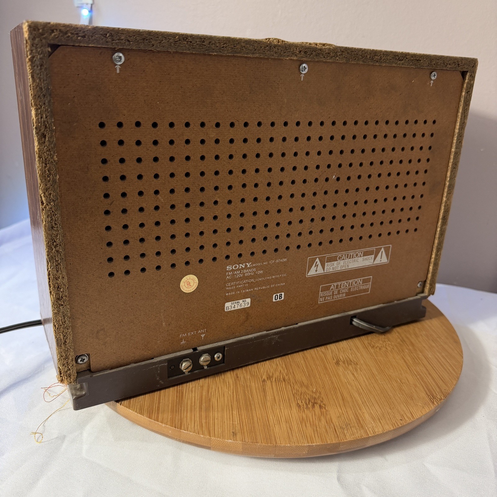 Vintage Sony Model No. ICF-9740W AM/FM Radio | Tested and Works Great