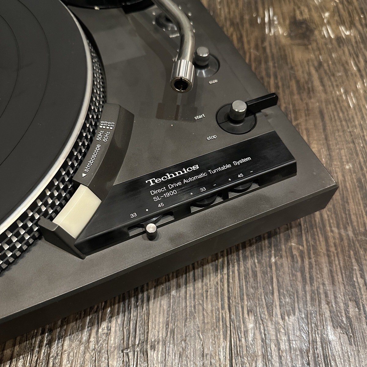 Technics Sl-1900 Turntable Direct Drive DD Automatic System Record player Black