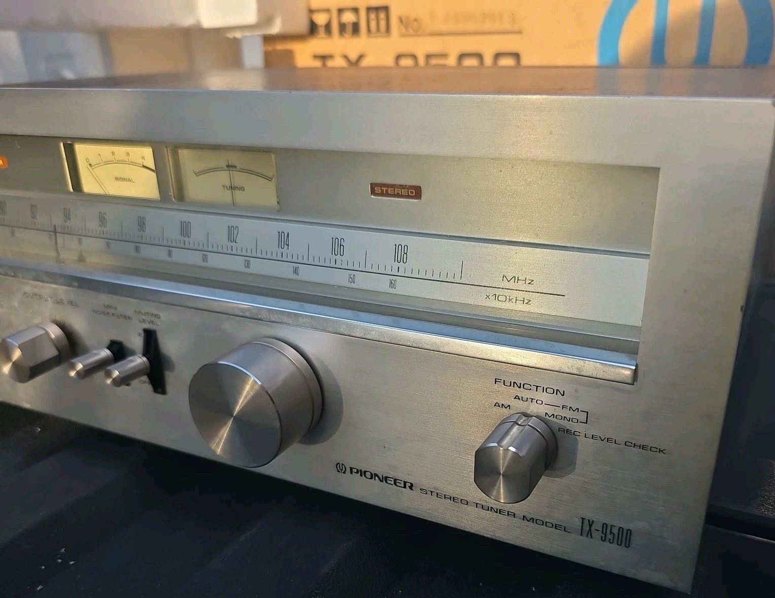 Vintage Pioneer Stereo Tuner Model TX-9500 in Original Box