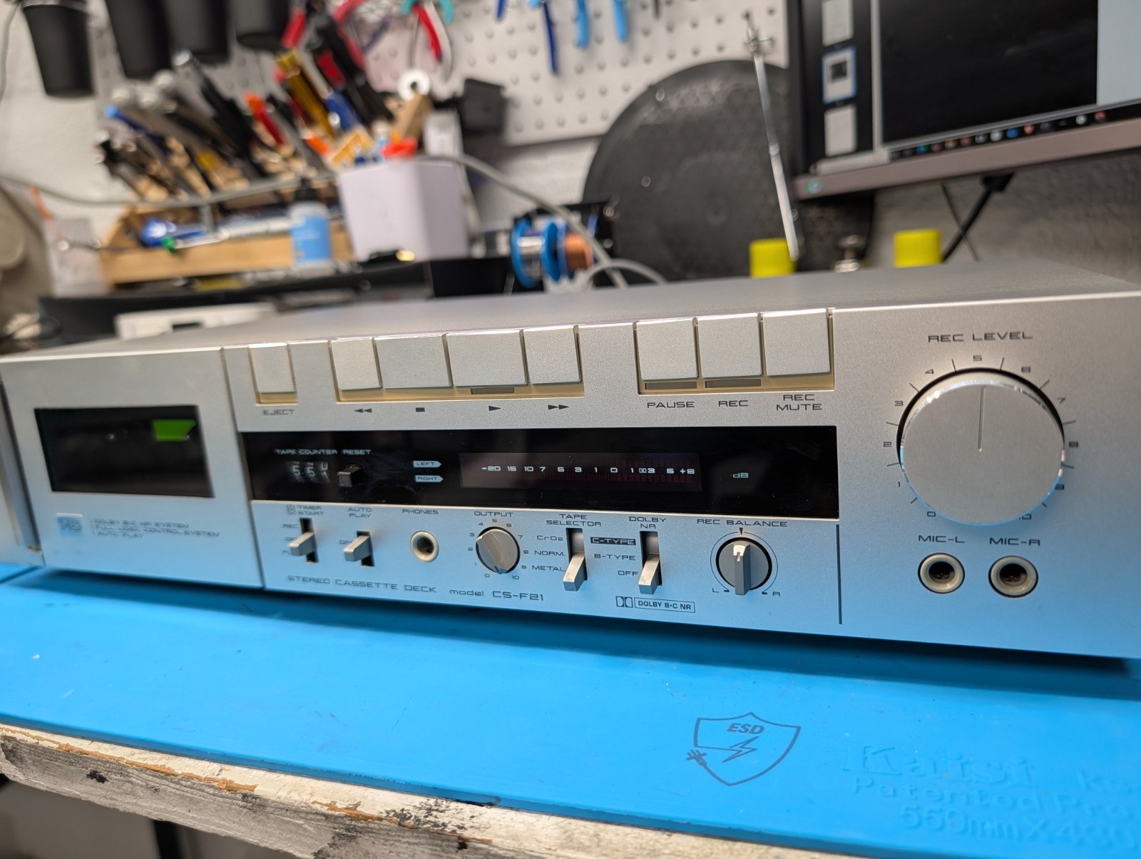 Akai CS F 21 Serviced and Repaired with Original Box. Great Condition